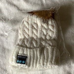 wireless music hat